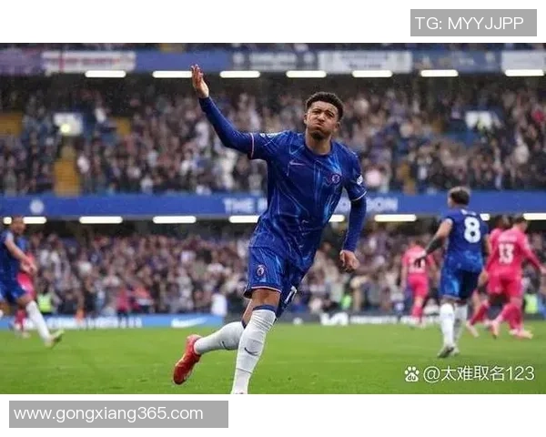 足总杯惊天逆转利物浦狂胜皇马红牌争议引发全场热议