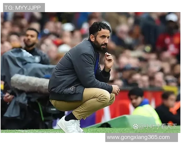 英超激战：里昂狂胜曼联6-2红牌事件引发全场热议与数据分析