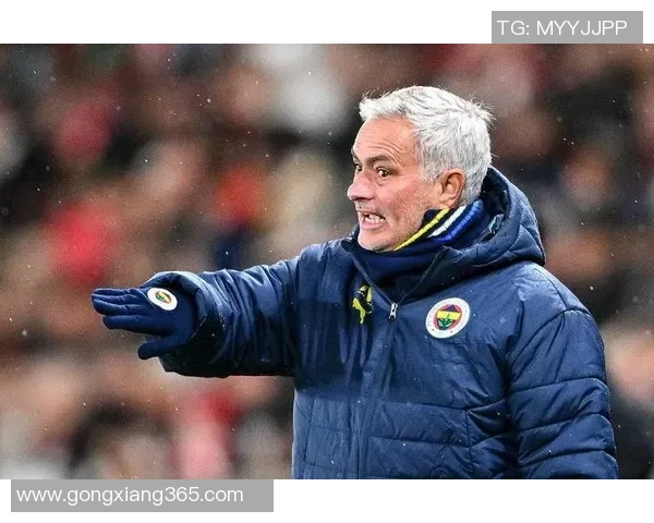 友谊赛国米与本菲卡激战成和红牌争议引发全场热议与十大精彩进球回顾