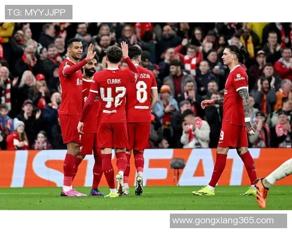 欧联杯惊心动魄之战里昂逆转AC米兰红牌事件引发全场热议 欧联杯惊心动魄之战里昂逆转AC米兰红牌事件引发全场热议