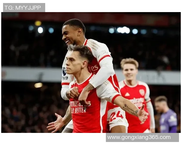 西甲焦点战阿森纳与利物浦握手言和神扑瞬间成为全场亮点 西甲焦点战阿森纳与利物浦握手言和神扑瞬间成为全场亮点