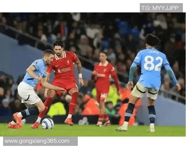 德甲精彩对决利物浦小胜巴黎圣日耳曼神扑瞬间引发全场热潮 德甲精彩对决利物浦小胜巴黎圣日耳曼神扑瞬间引发全场热潮