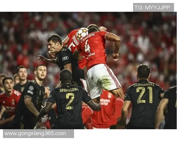 欧冠精彩瞬间那不勒斯5-0本菲卡乌龙球引爆全场十大进球回顾