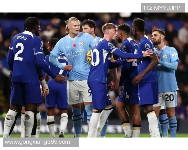 英超激战波尔图大胜那不勒斯争议判罚引发全场热议