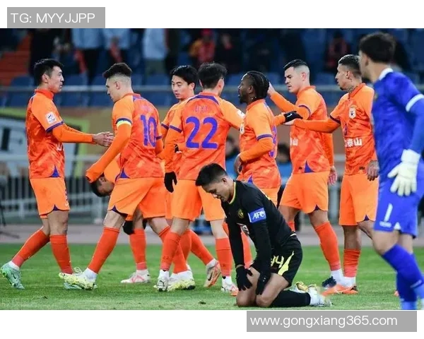 中超精彩对决里昂完胜波尔图神奇扑救引发全场热烈反响