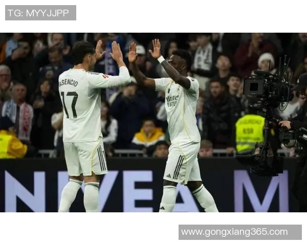 中超激战那不勒斯大胜皇马点球争议引发全场热议